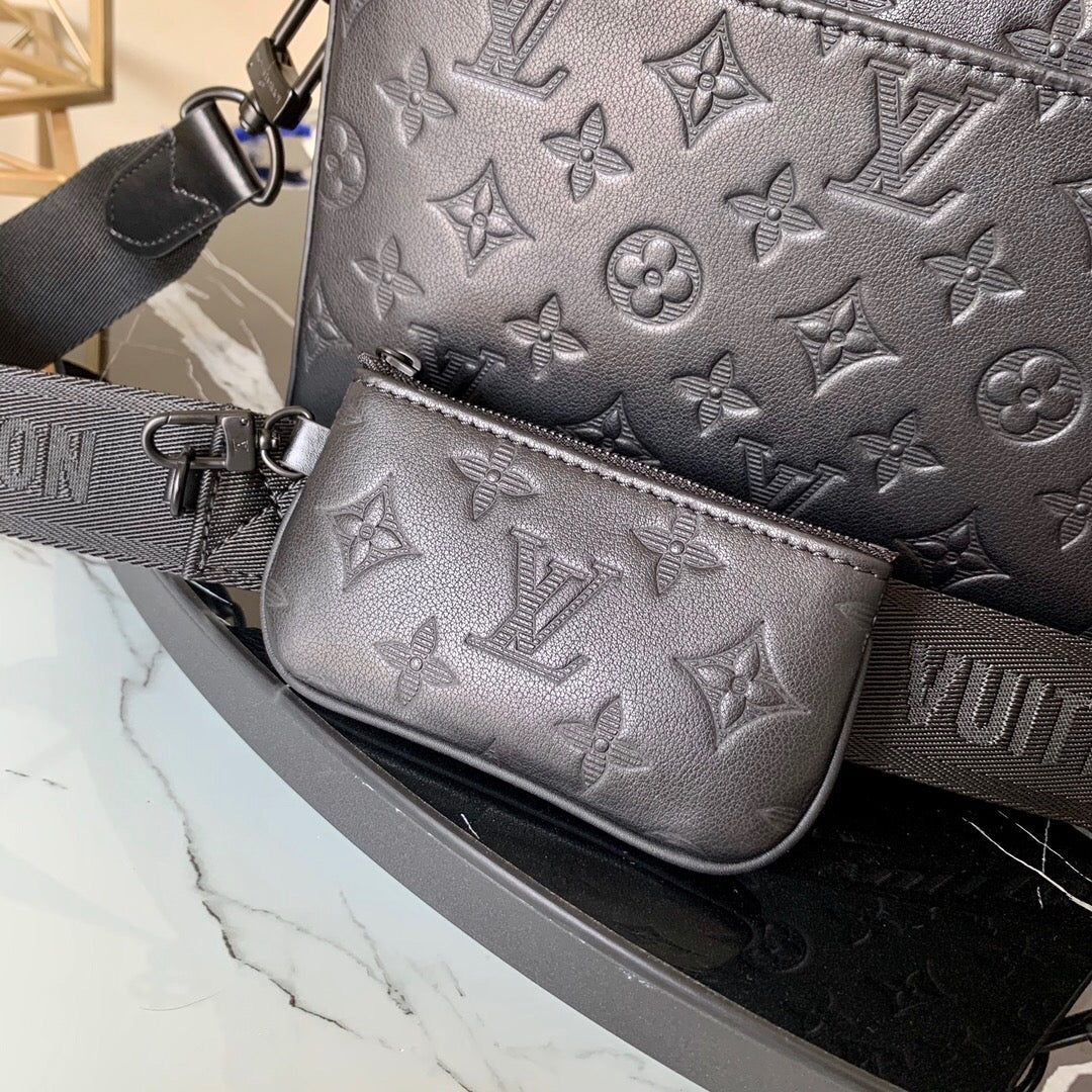 New fashion all-match street messenger bag