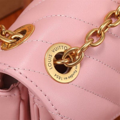 L New Wave Calfskin Small Chain Bag 0424062503
