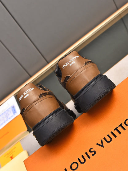 New Luxury V Logo Casual Snekaers XC0424092002