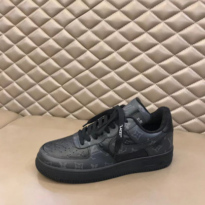 V& Jointly Signed Sneakers X3 0425052001