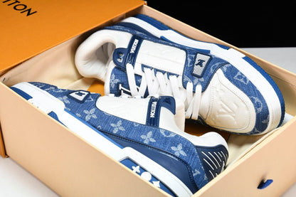 L-V Trainer's latest series of high luxury sports shoes
