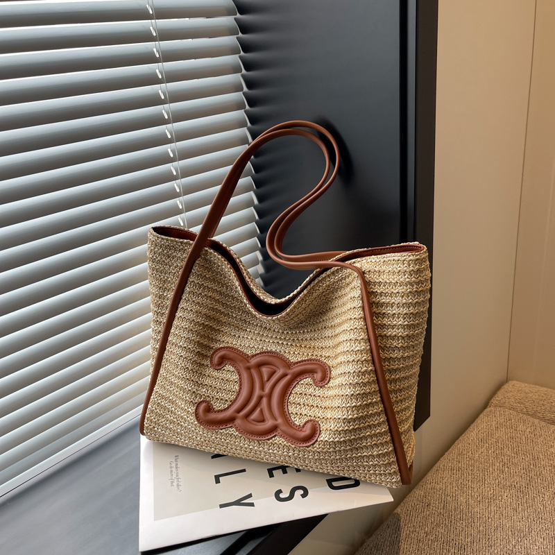 CL shoulder portable straw bag 0724041102